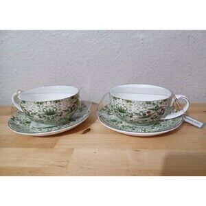 MORRIS & Co. PREMIUM PORCELAIN STRAWBERRY THIEF 2 TEACUPS & SAUCER SET NWT